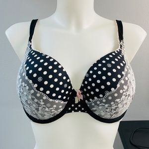 Black & White Lace Victoria Secrets Bra